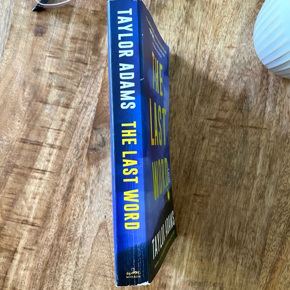 Lot of 4 Thriller Books - Picture 5 of 10